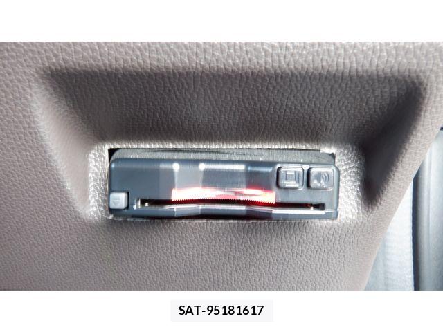 Honda FREED HYBRID 2023-07 8871066-21