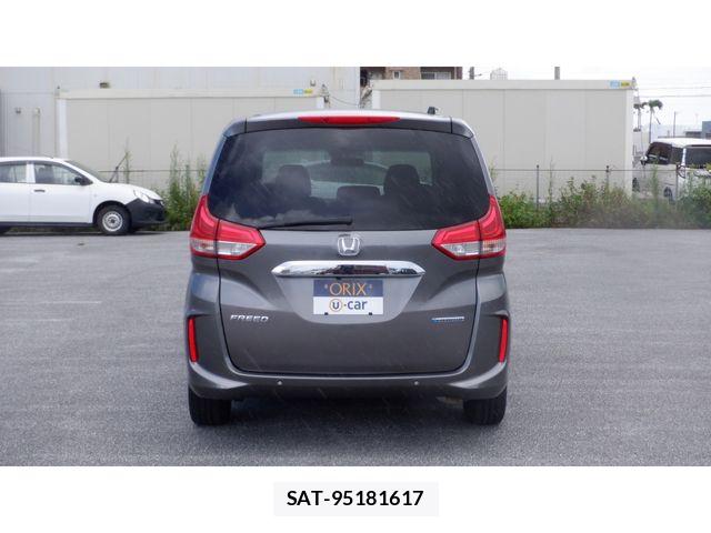 Honda FREED HYBRID 2023-07 8871066-4