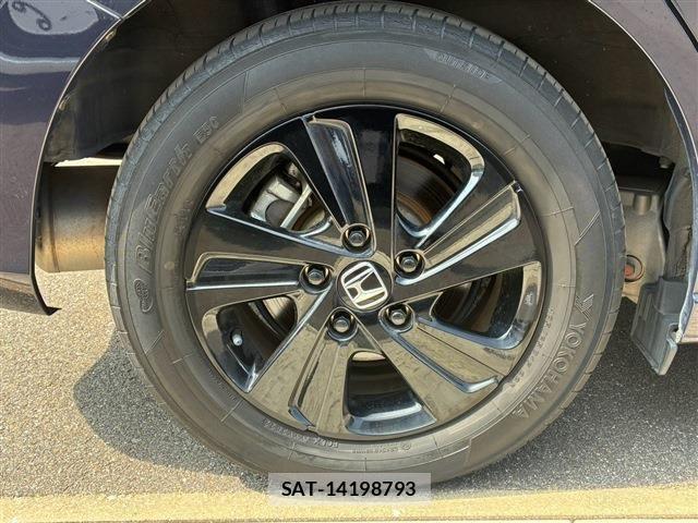 Honda FREED HYBRID 2022-11 8871064-10