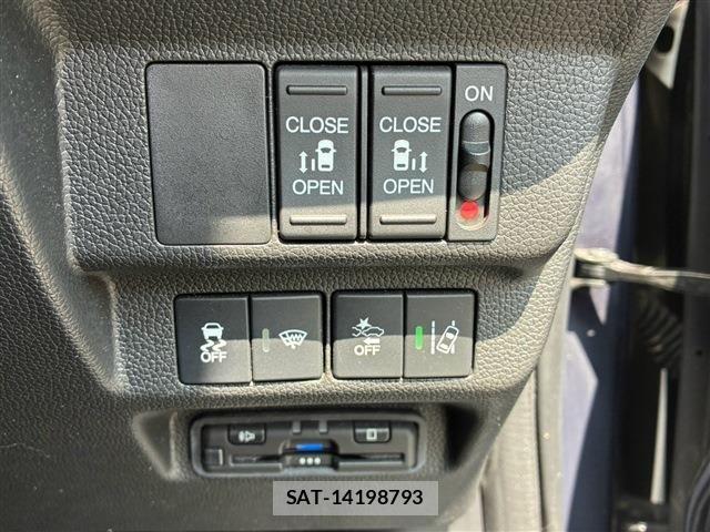 Honda FREED HYBRID 2022-11 8871064-29