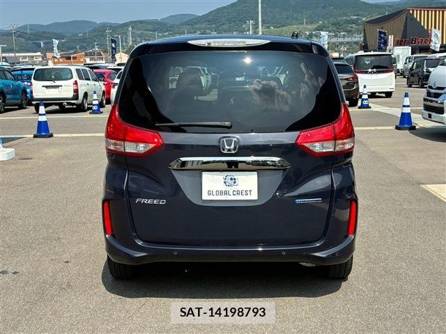 Honda FREED HYBRID 2022-11 8871064-6