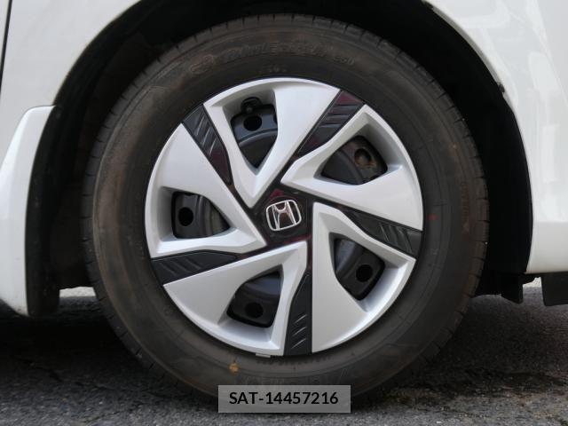 Honda FREED HYBRID 2017-02 8879885-15
