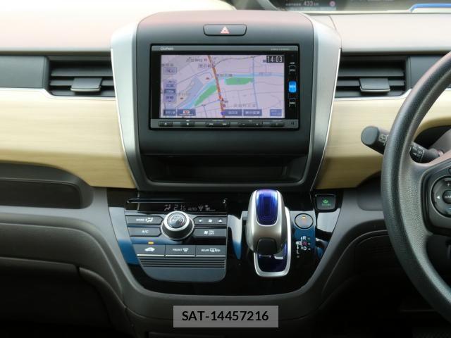 Honda FREED HYBRID 2017-02 8879885-22