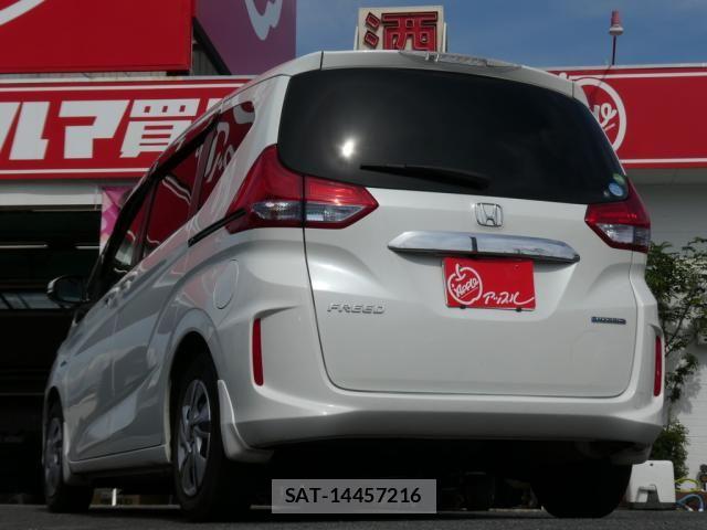 Honda FREED HYBRID 2017-02 8879885-7