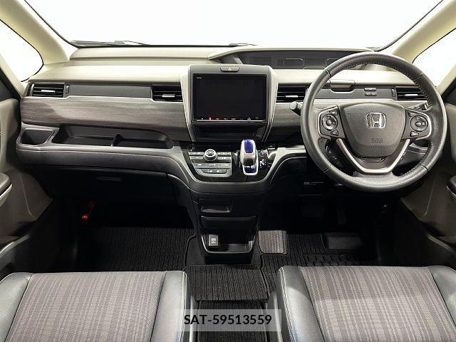 Honda FREED HYBRID 2019-04 8879882-1