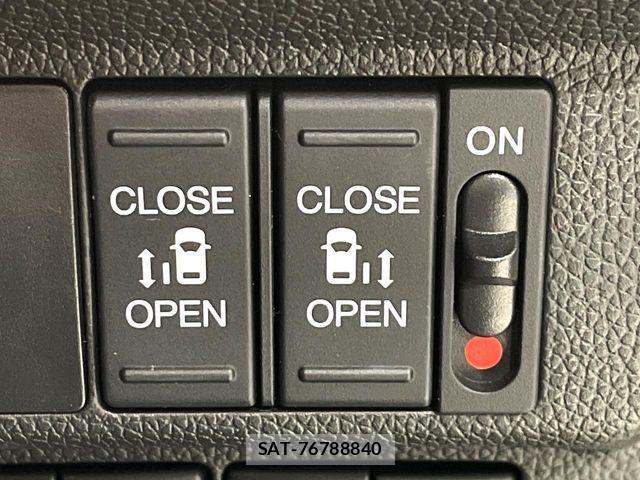Honda FREED HYBRID 2023-08 8879879-5