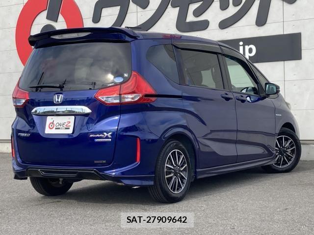 Honda FREED HYBRID 2019-04 8879881-2