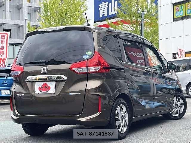 Honda FREED HYBRID 2016-12 8879883-2
