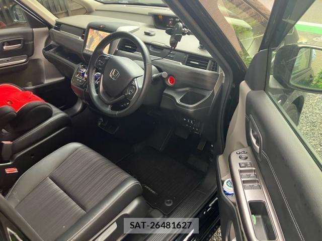 Honda FREED HYBRID 2017-08 8879880-13