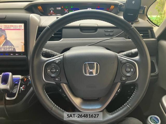 Honda FREED HYBRID 2017-08 8879880-16