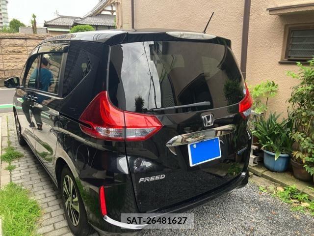 Honda FREED HYBRID 2017-08 8879880-3
