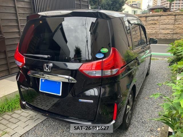 Honda FREED HYBRID 2017-08 8879880-4
