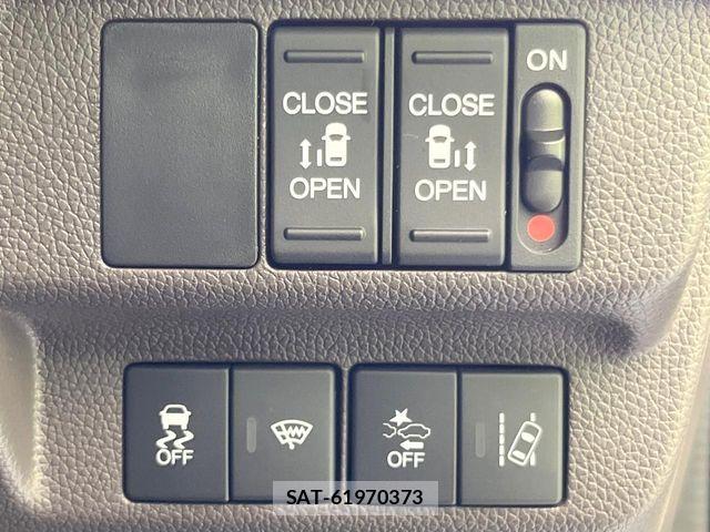 Honda FREED HYBRID 2021-03 8879878-4