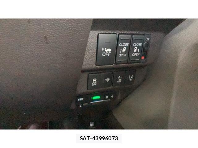Honda FREED HYBRID 2018-07 8879889-14