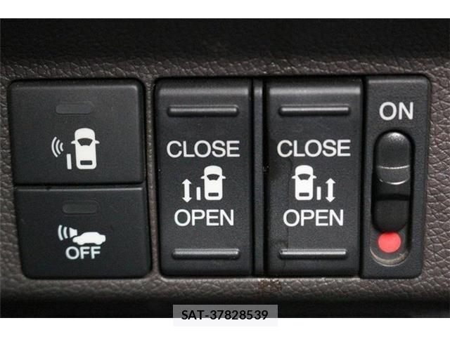 Honda FREED HYBRID 2018-11 8879887-4