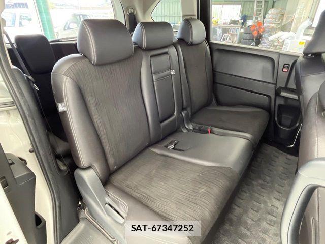 Honda FREED HYBRID 2016-05 8879886-9