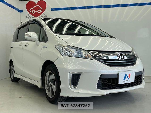 Honda FREED HYBRID 2016-05 8879886-15