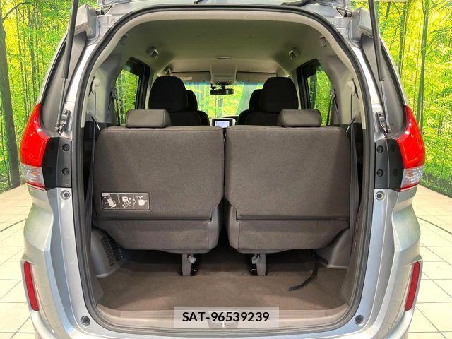 Honda FREED HYBRID 2018-03 8879884-10