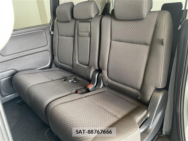 Honda FREED HYBRID 2023-07 8883645-26