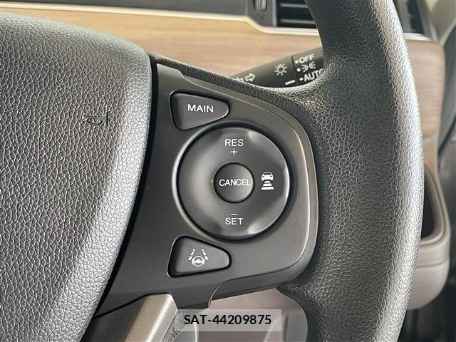Honda FREED HYBRID 2023-07 8883646-16