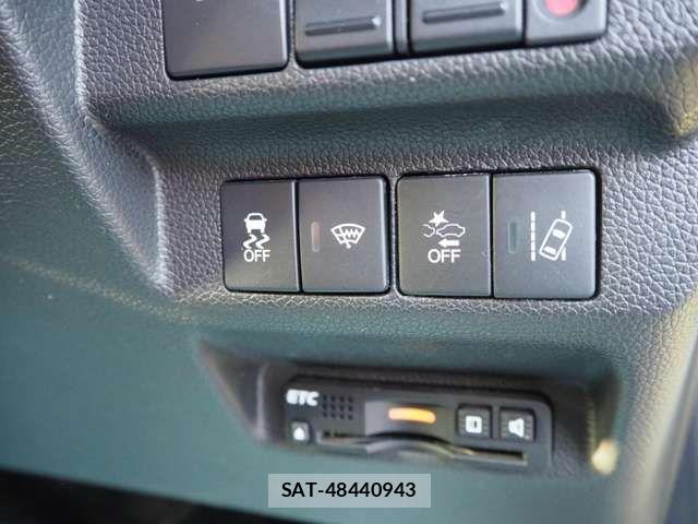 Honda FREED HYBRID 2017-03 6006865-12