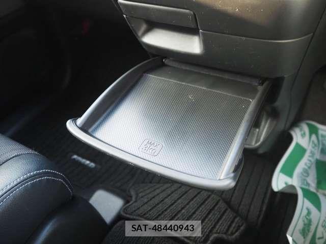 Honda FREED HYBRID 2017-03 6006865-15