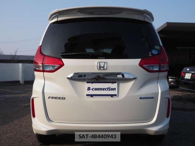 Honda FREED HYBRID 2017-03 6006865-4