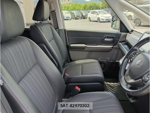 Honda FREED HYBRID 2017-07 7562160-8