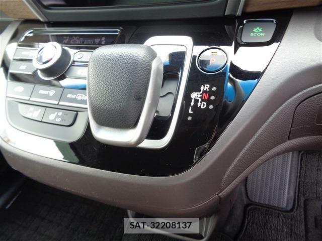 Honda FREED HYBRID 2020-06 7616746-17