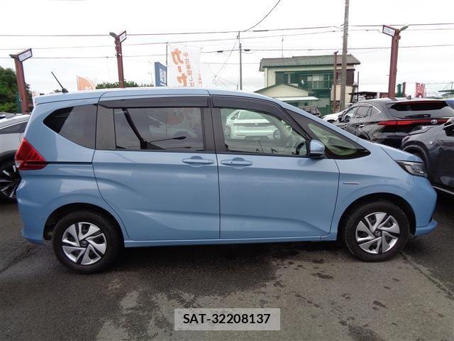 Honda FREED HYBRID 2020-06 7616746-3