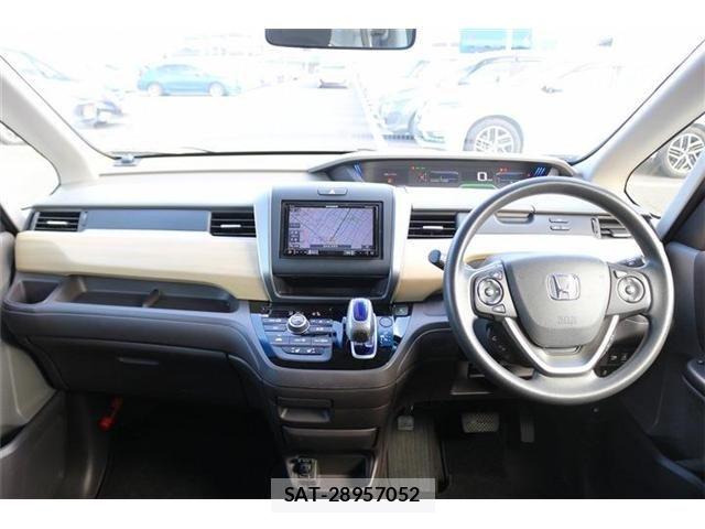 Honda FREED HYBRID 2017-05 7616745-18