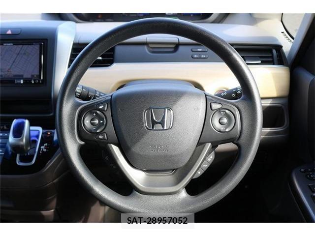 Honda FREED HYBRID 2017-05 7616745-19