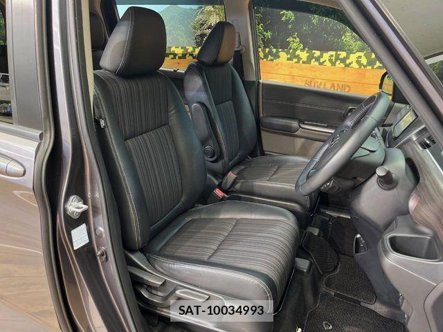 Honda FREED HYBRID 2019-06 7979310-11