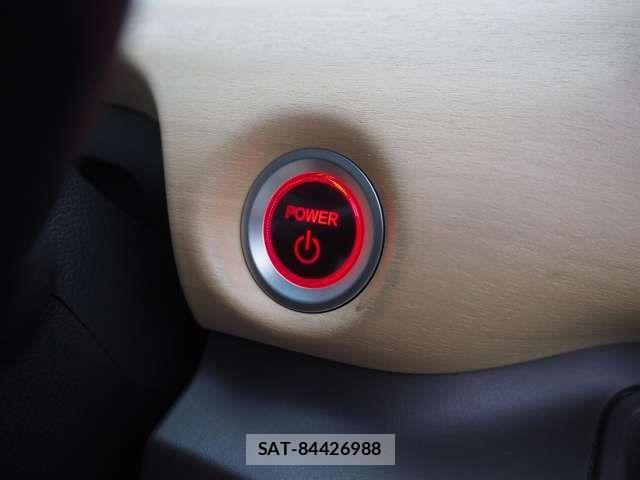 Honda FREED HYBRID 2017-05 8099304-17