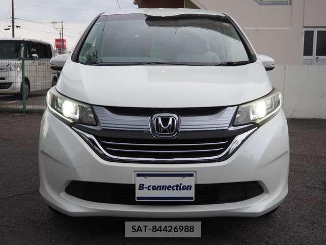 Honda FREED HYBRID 2017-05 8099304-3