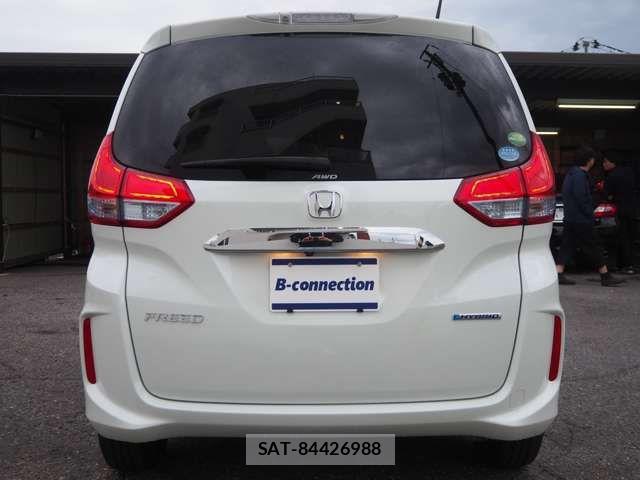 Honda FREED HYBRID 2017-05 8099304-4