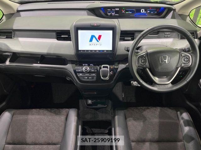 Honda FREED HYBRID 2020-05 8145847-1