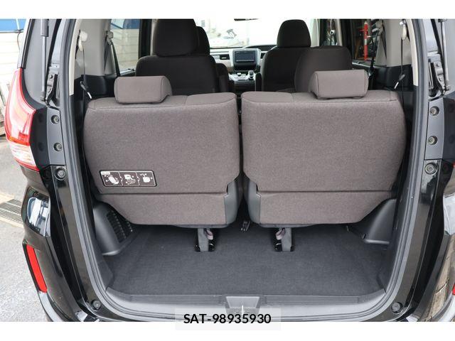 Honda FREED HYBRID 2023-06 8161215-9