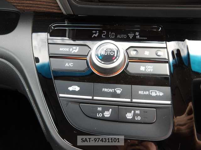 Honda FREED HYBRID 2023-04 8366056-13