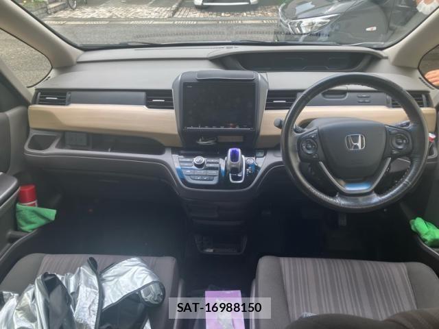 Honda FREED HYBRID 2018-06 8659234-9