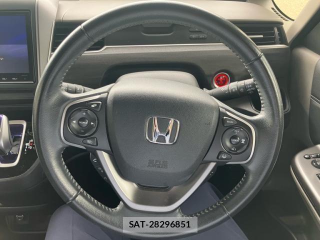 Honda FREED HYBRID 2017-04 8796043-14