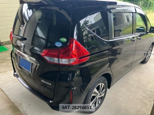 Honda FREED HYBRID 2017-04 8796043-2