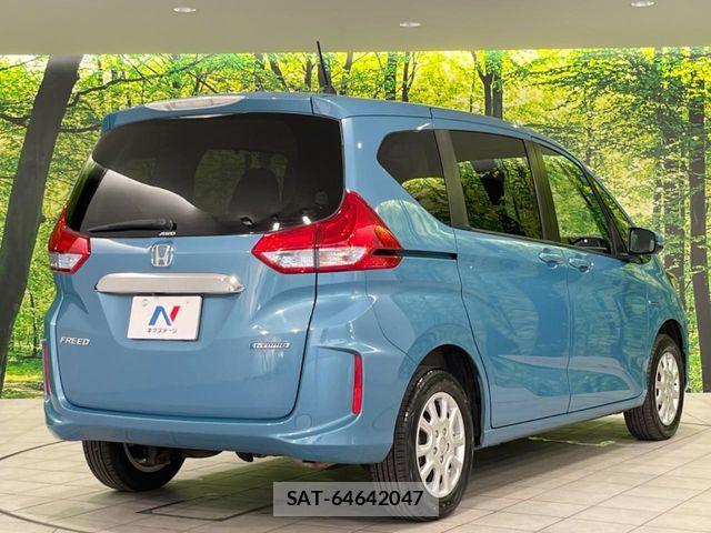 Honda FREED HYBRID 2016-12 8829198-19