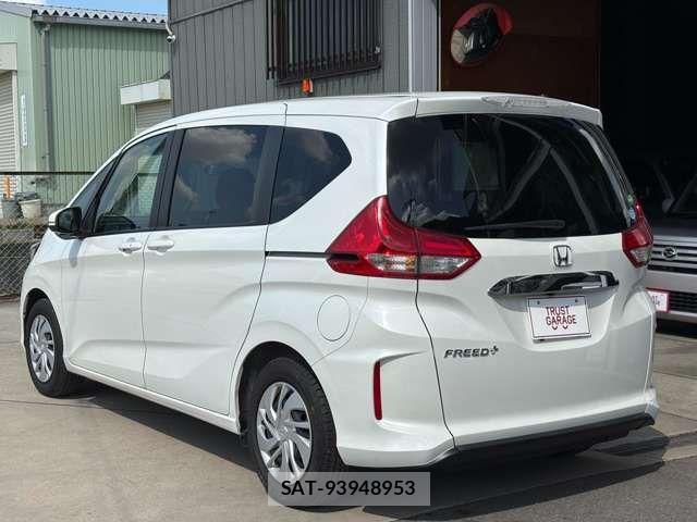 Honda FREED 2016-12 1354267-10