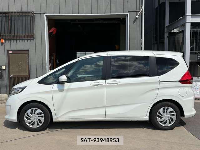 Honda FREED 2016-12 1354267-17