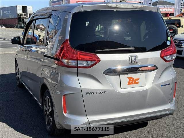 Honda FREED 2017-06 2829027-7