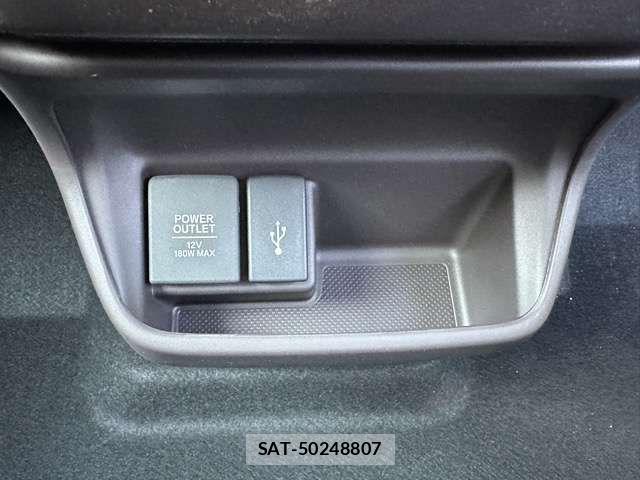 Honda FREED 2024-02 6716198-18