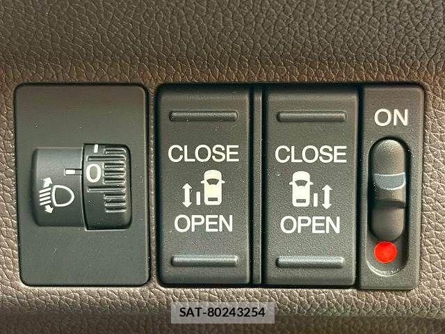 Honda FREED 2019-12 6993793-4