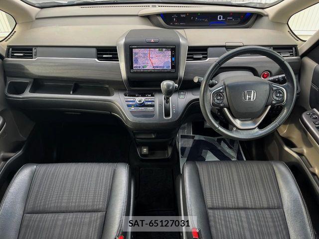 Honda FREED 2017-06 7454522-1