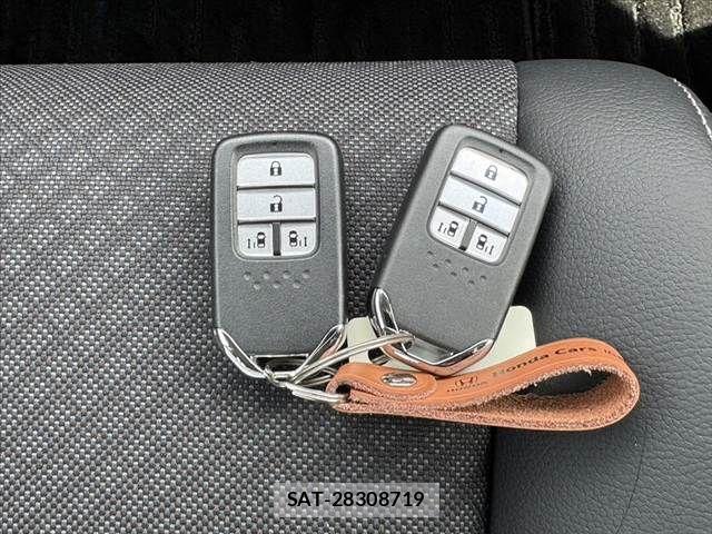 Honda FREED 2022-12 8035707-6
